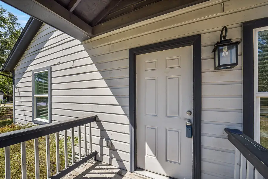 307 Penick Road, Waller, TX 77484 - Image #3