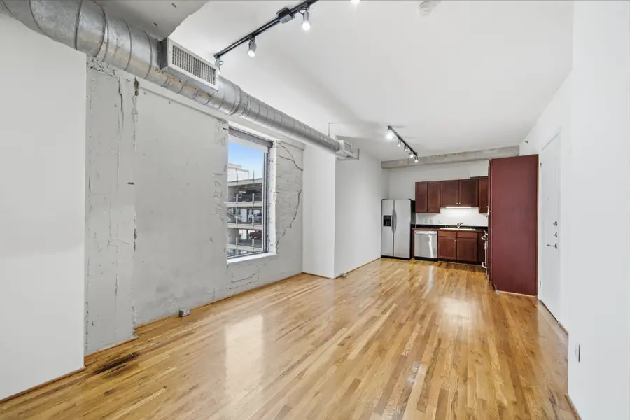 917 Main Street #901, Houston, TX 77002 - #3