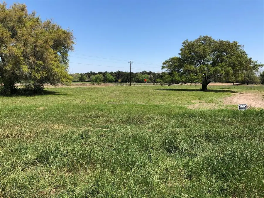 154 Pvt 1671, Hallettsville, TX 77964 - Image #3