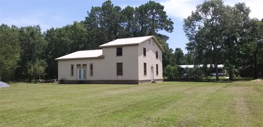 536 Indian Trails Drive, Wallisville, TX 77597 - Image #2