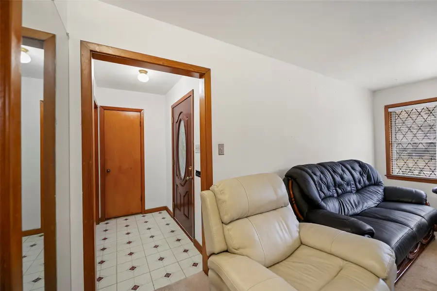 7943 Pecan Villas Drive, Houston, TX 77061 - Image #3