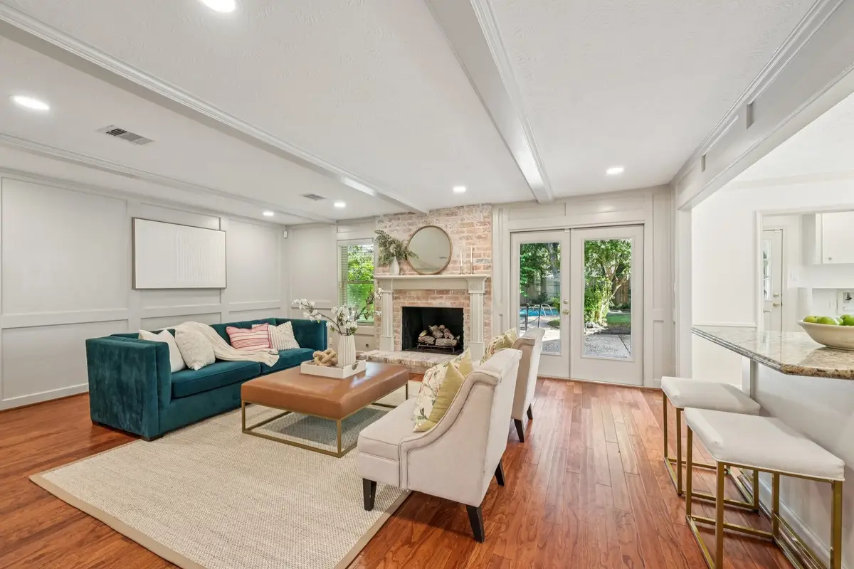 11003 Overbrook Lane, Houston, TX 77042 - Image #1