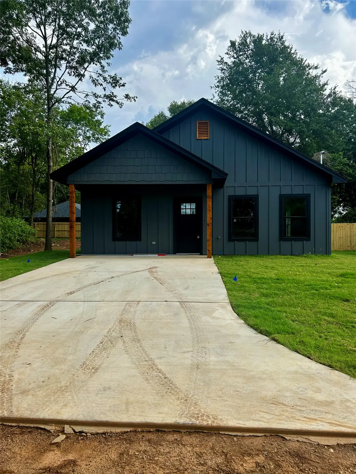 201 E Fleming, Longview, TX 75604 - #1