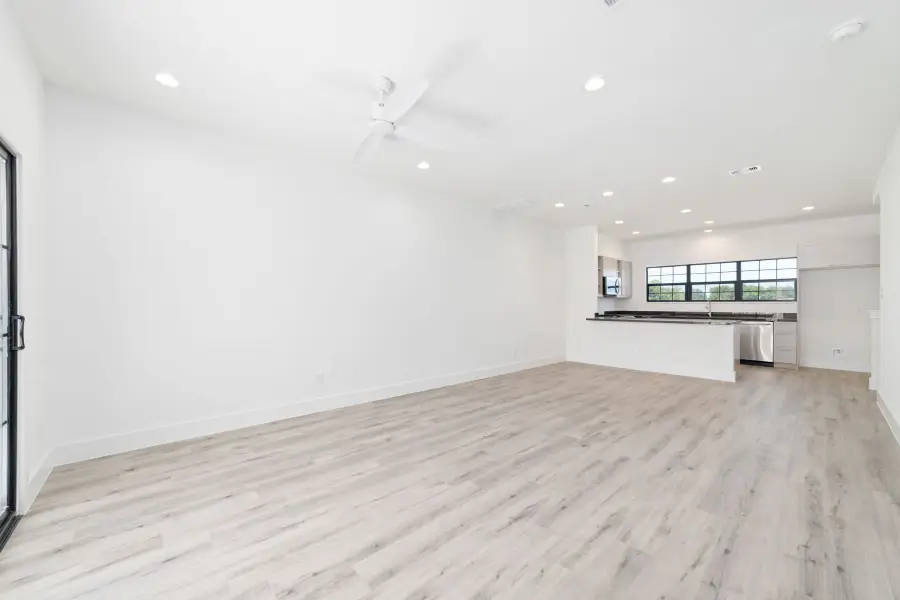 11096 N Hoa Sen Circle, Houston, TX 77072 - Image #3