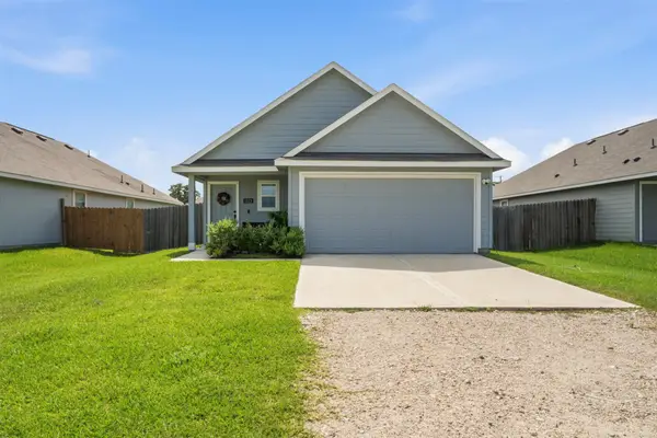 1523 22nd Street, Hempstead, TX 77445