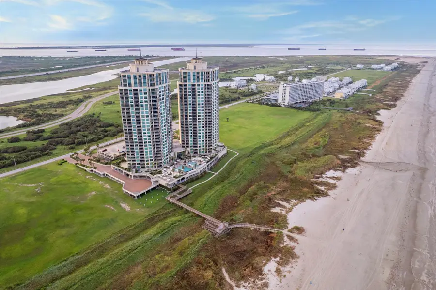801 E Beach Drive #TW1600, Galveston, TX 77550 - Image #2