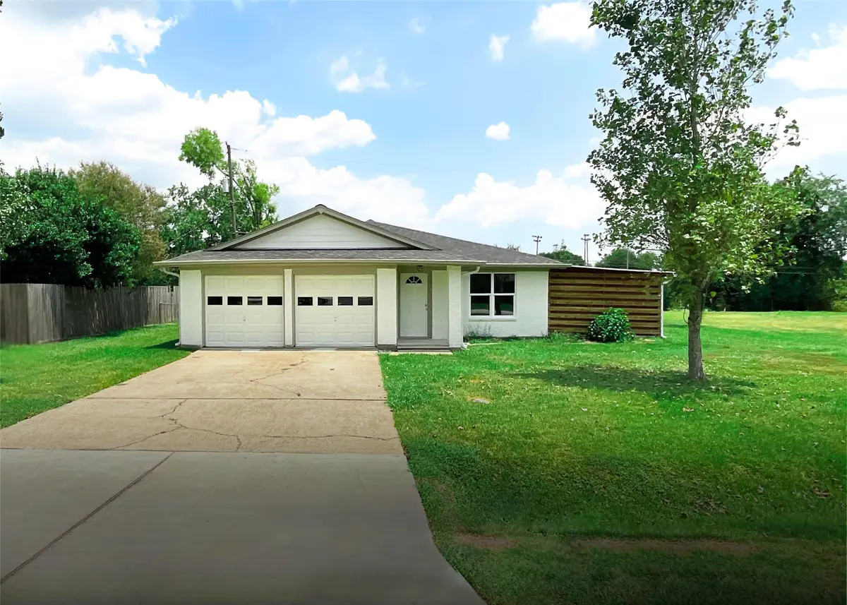 522 Irene Drive, Highlands, TX 77562 - #1