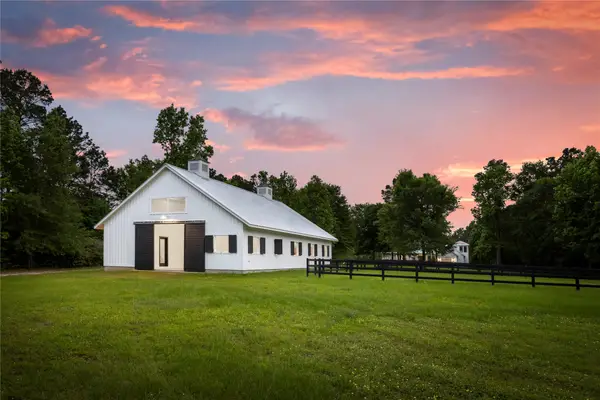 9879 Stubbs Road, Magnolia, TX 77354