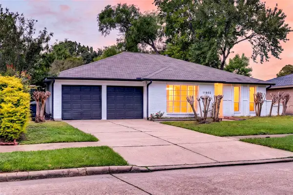 11602 Brookledge Drive, Houston, TX 77099