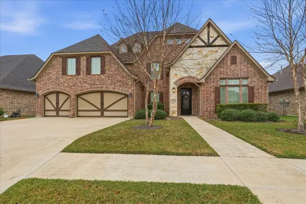 302 Spring Brook Court Court, Lumberton, TX 77657