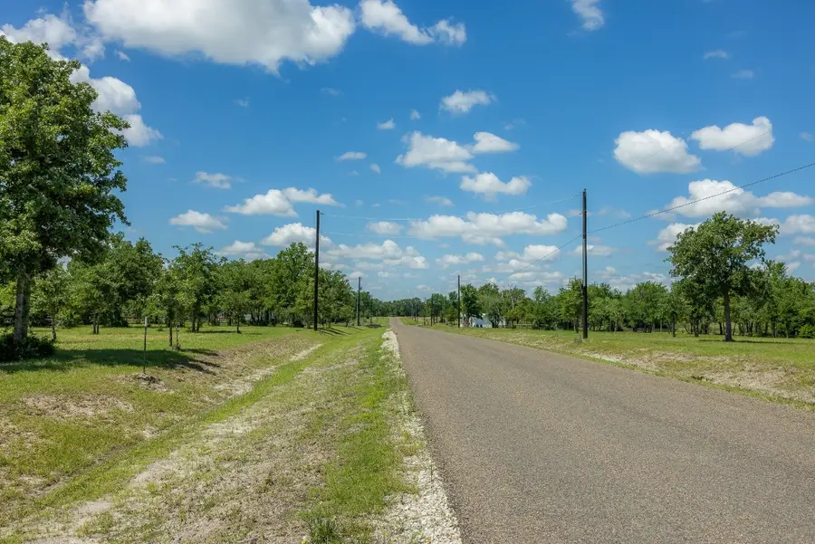 6798 Atakapan Trail, Bedias, TX 77831 - #2