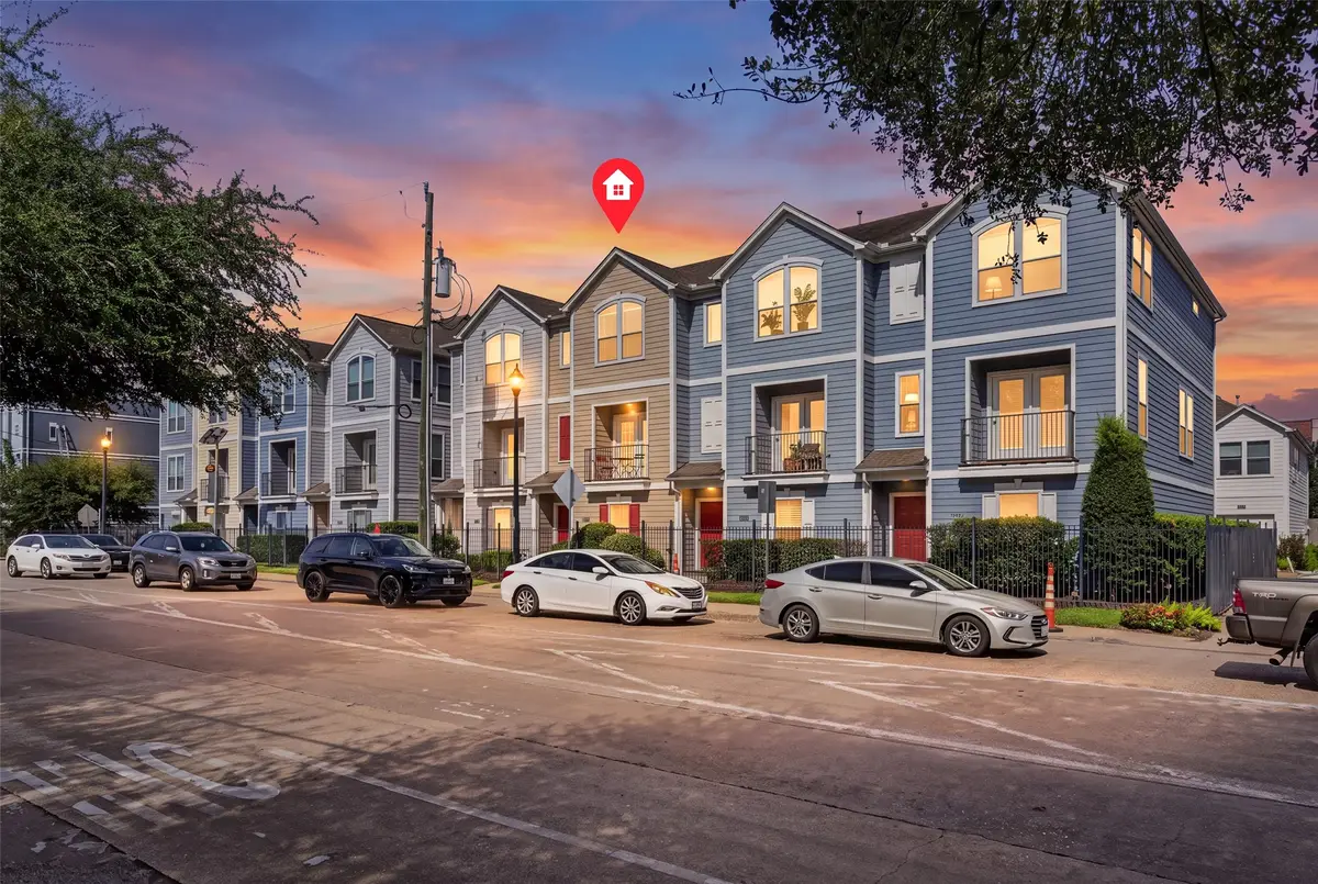 3208 Chenevert Street, Houston, TX 77004 - #1