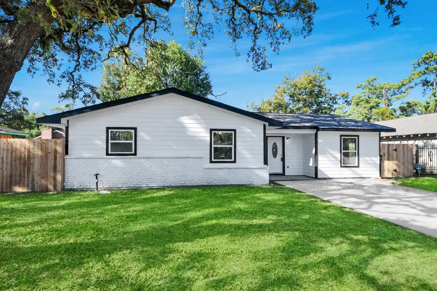 10507 Royal Oaks Drive, Houston, TX 77016 - Image #3