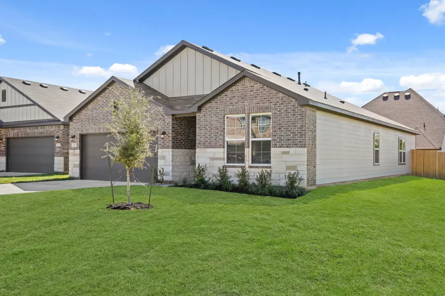 11987 Wisteria Meadows Drive, Willis, TX 77318 - Image #3