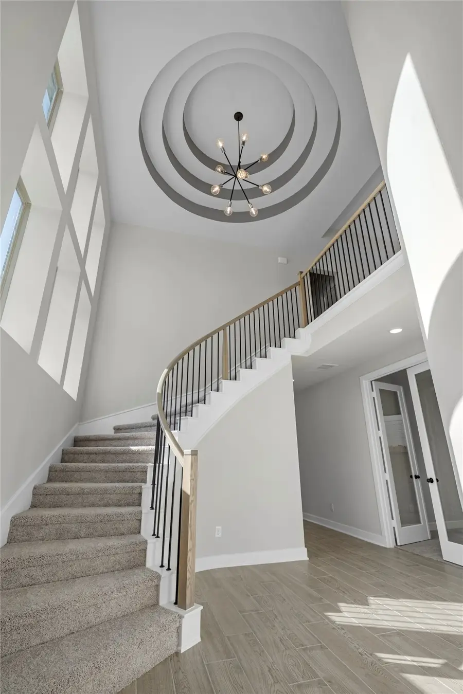 26128 North Skylight Brook Circle, Montgomery, TX 77316 - Image #2