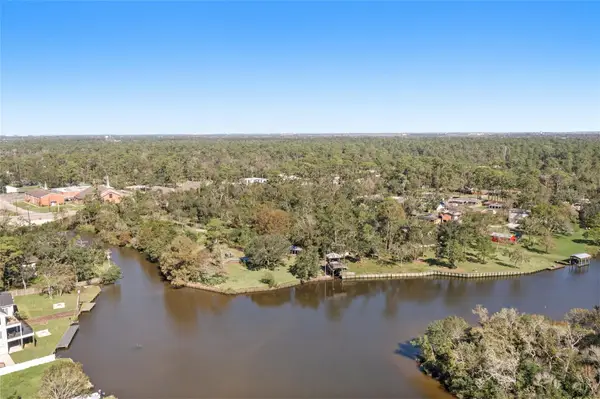 710 Fm 517 E, Dickinson, TX 77539