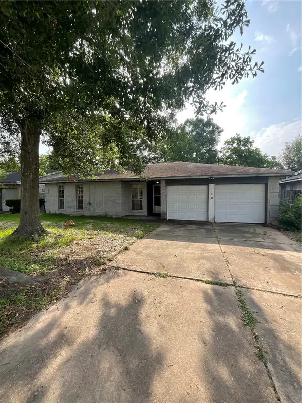 11710 Chadbrook Lane, Houston, TX 77099