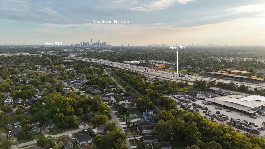 4009 Yorkshire Street, Houston, TX 77016 - Image #3