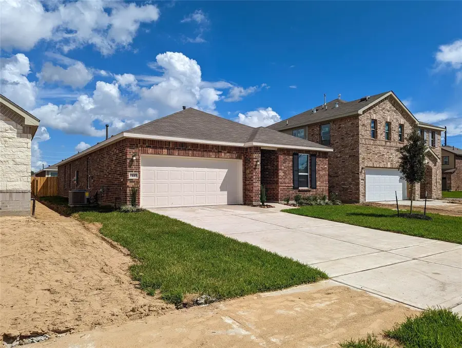 7227 Bakersfield Court, Rosharon, TX 77583 - #2
