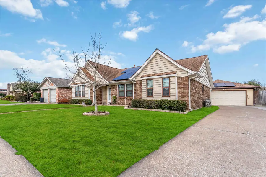 5222 Glenvalley Drive, La Porte, TX 77571 - #2