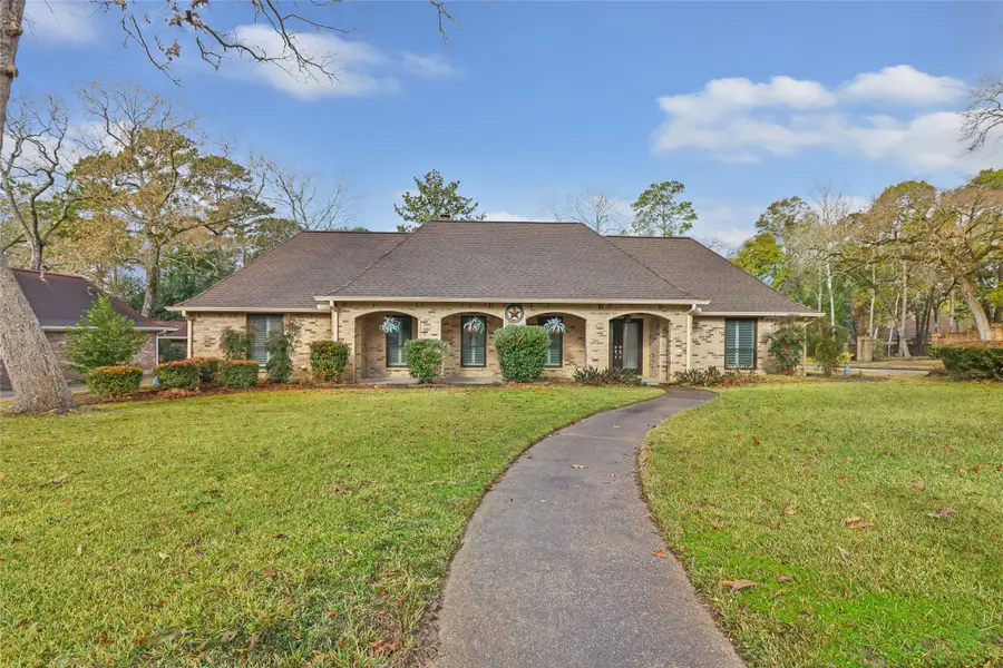 26 Royal Dalton Circle, Conroe, TX 77304 - Image #2