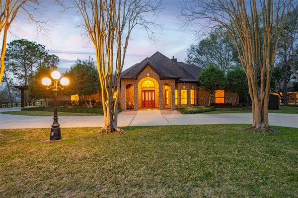 506 W Viejo Drive, Friendswood, TX 77546