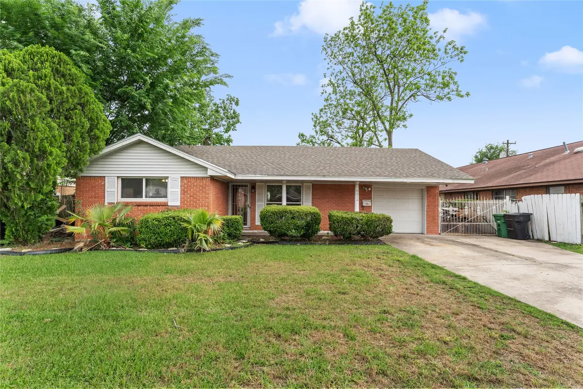 9934 Aves Street, Houston, TX 77034 - #1