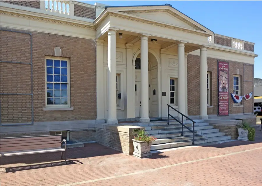 515 7th Street, Bay City, TX 77414 - Image #2