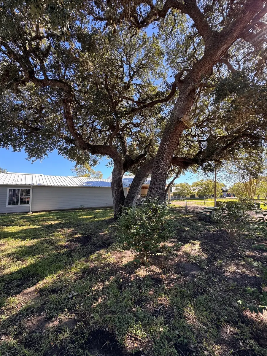 7618 Meiners, Ledbetter, TX 78946 - #2