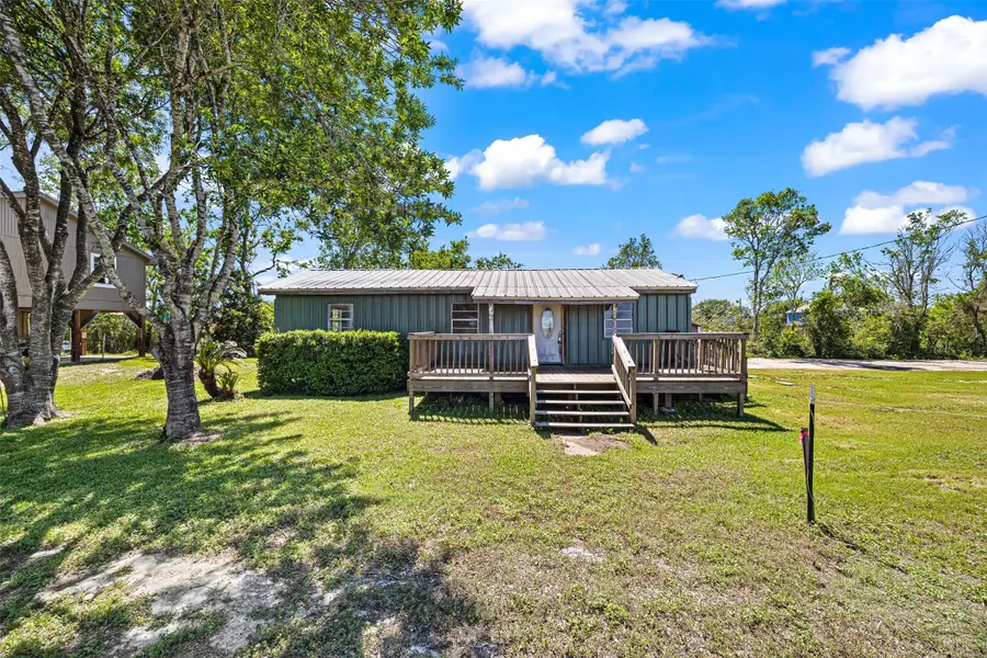 6909 County Road 203, Liverpool, TX 77577 - Image #3