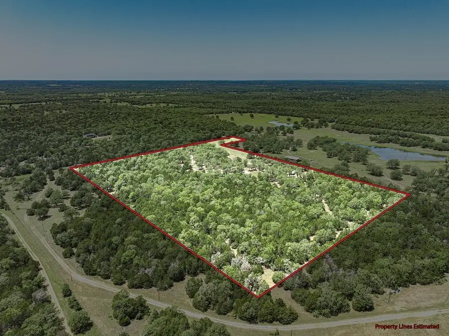 4638 Red Hollow Lane, Smithville, TX 78957 - Image #2