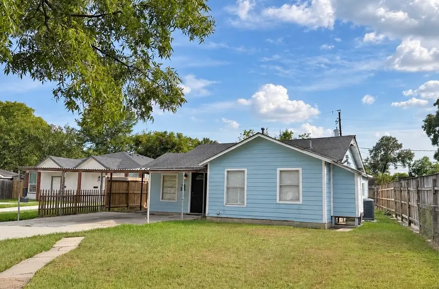 1210 Bernard Street, Pasadena, TX 77506 - #2