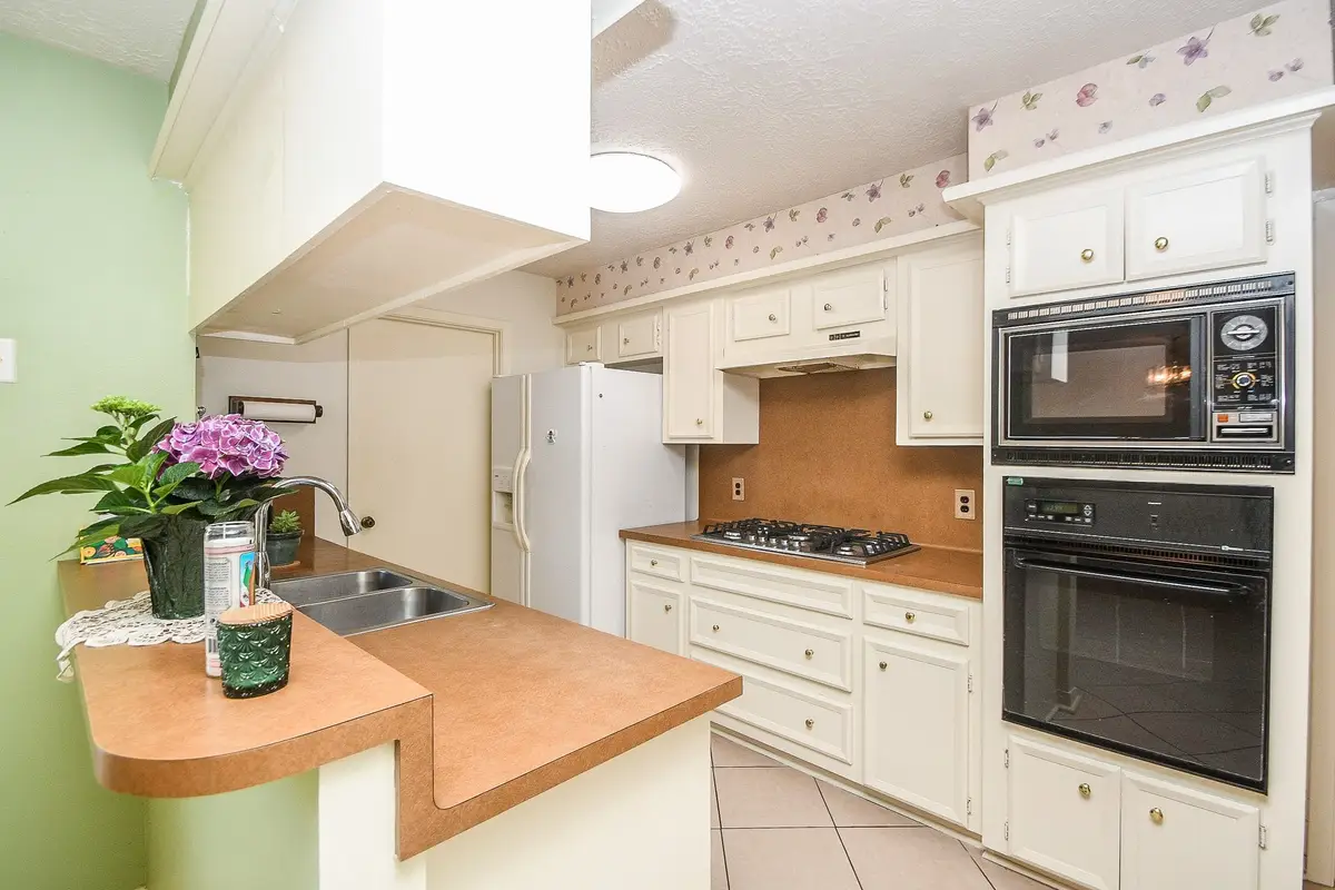 4902 Rainwater Drive, Pasadena, TX 77505 - #1