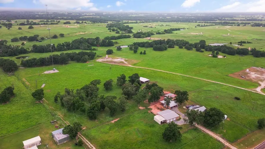 922 S Fm 80, Donie, TX 75838 - Image #2