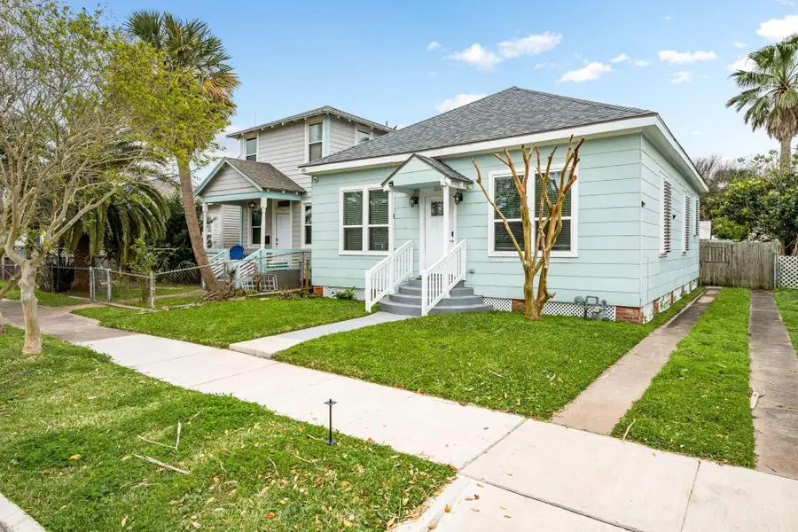 3529 Avenue S, Galveston, TX 77550 - #3
