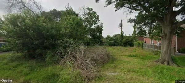 2717 26th Avenue N, Texas City, TX 77590