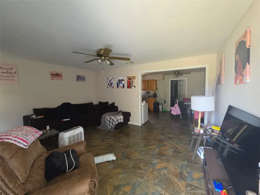 5902 Avenue S 1/2, Galveston, TX 77551 - #2