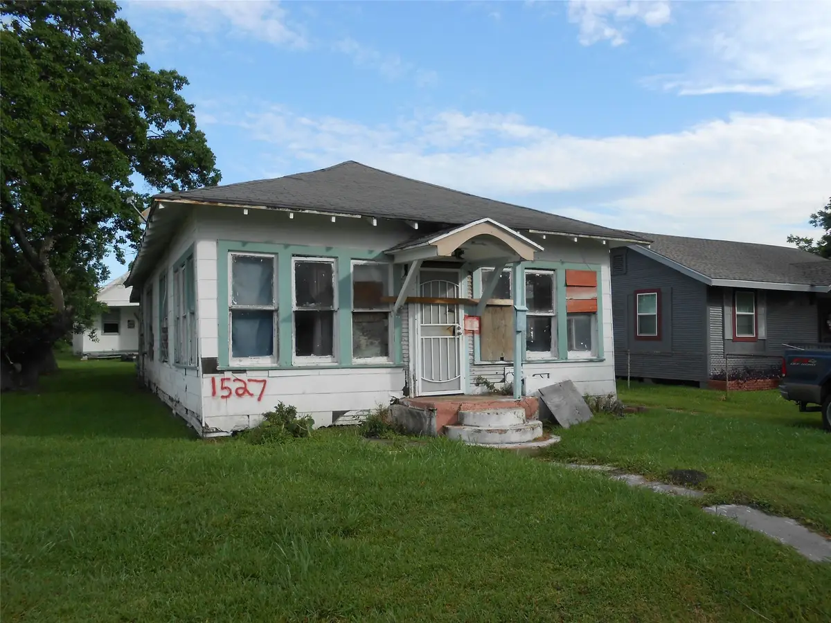 1527 14th Street, Port Arthur, TX 77640 - #1