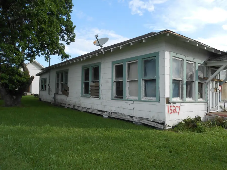 1527 14th Street, Port Arthur, TX 77640 - #2