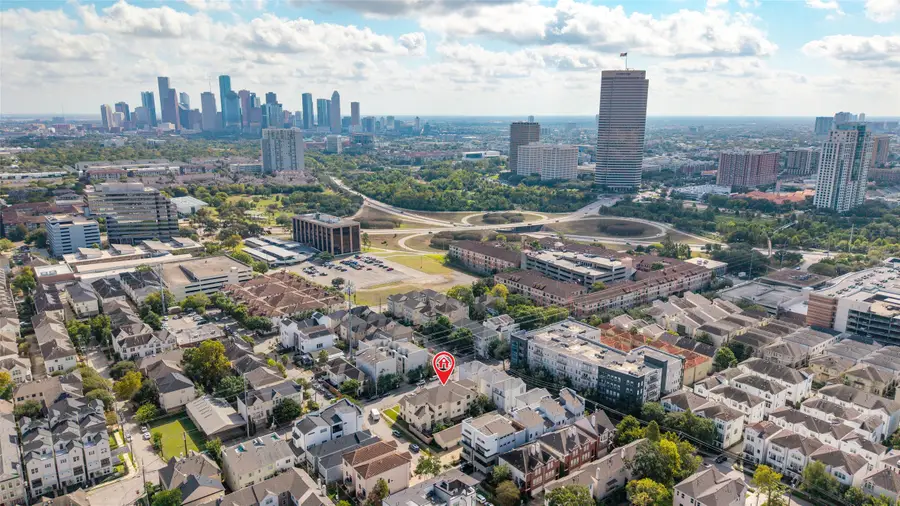 609 Jackson Hill Street, Houston, TX 77007 - Image #2