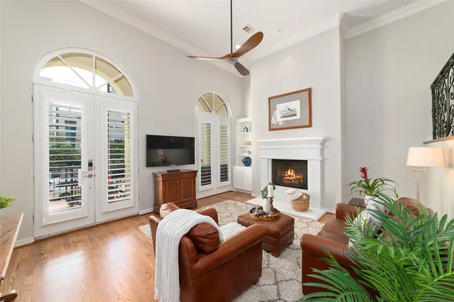 609 Jackson Hill Street, Houston, TX 77007 - Image #3