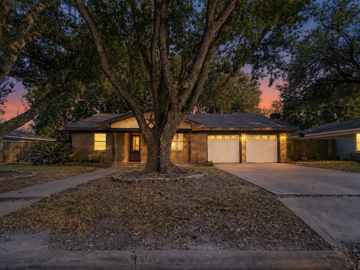 2728 Encino Avenue, Bay City, TX 77414 - #1