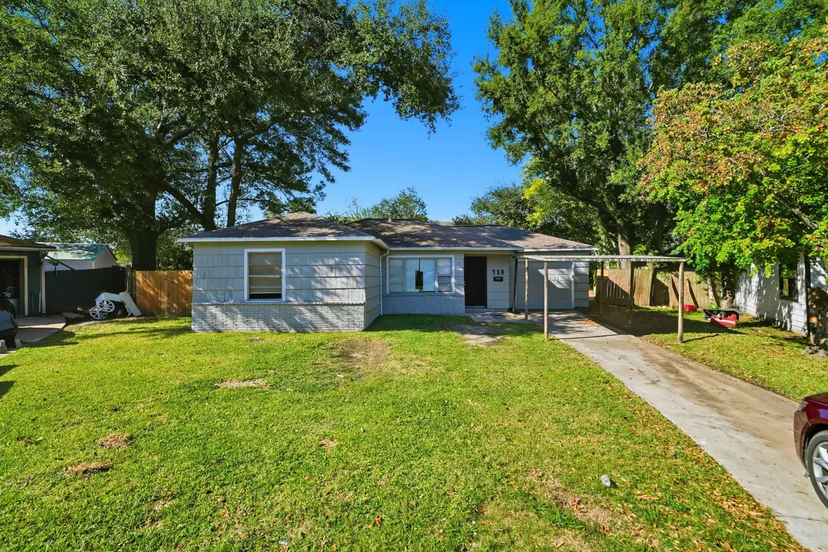 710 Canary Circle, Pasadena, TX 77502 - Image #1