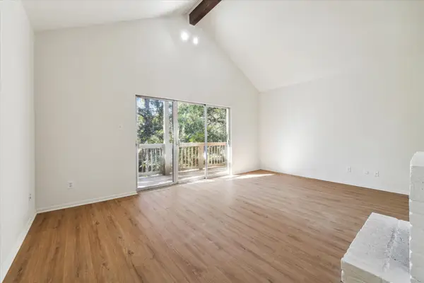 2100 Tanglewilde Street #514, Houston, TX 77063