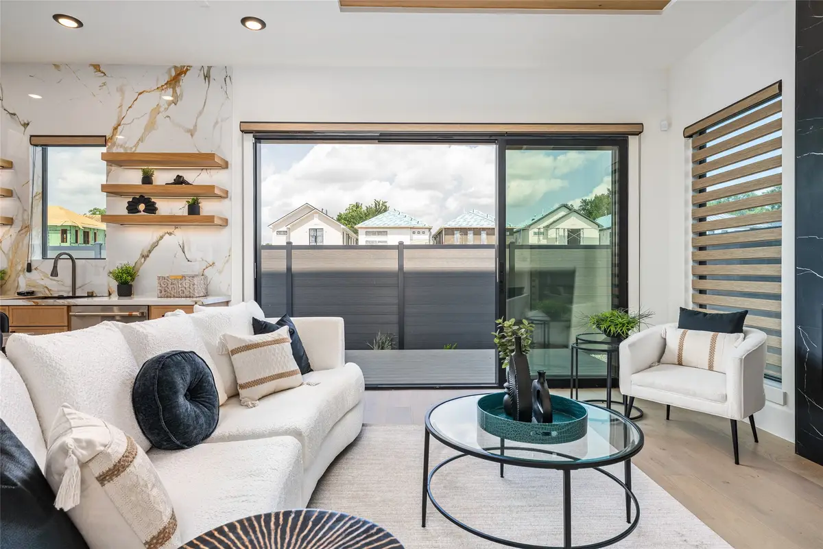 631 Rolling Oaks, Stafford, TX 77477 - Image #1