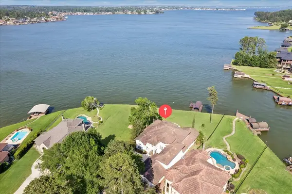 18786 Grand Harbor Point, Montgomery, TX 77356