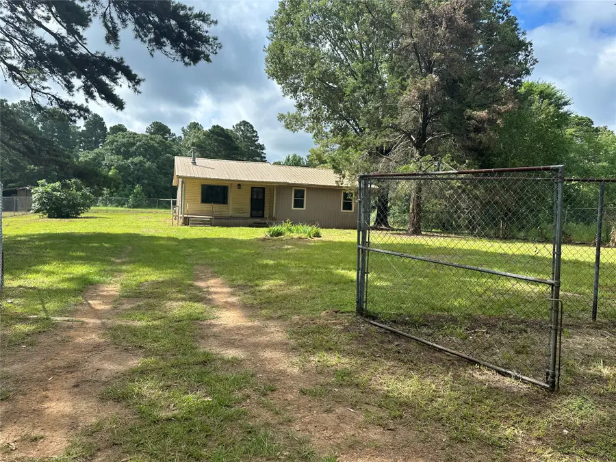 3932 Fern Lake Cutoff, Marshall, TX 75672 - #2