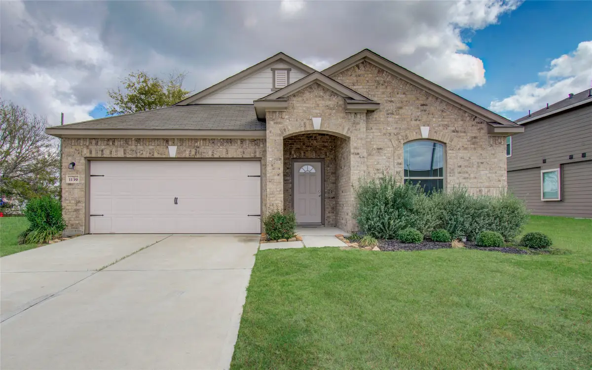 1139 Brahma Cir, East Bernard, TX 77435 - Image #1