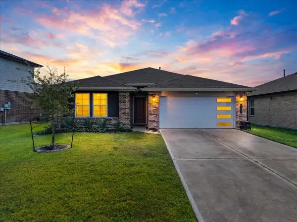 8207 Sugar Cane Lane, Rosharon, TX 77583