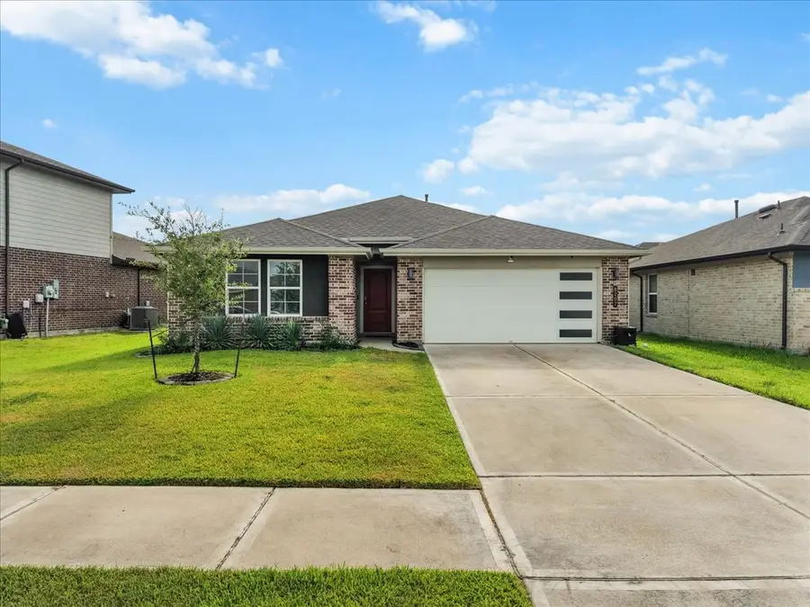 8207 Sugar Cane Lane, Rosharon, TX 77583 - #2